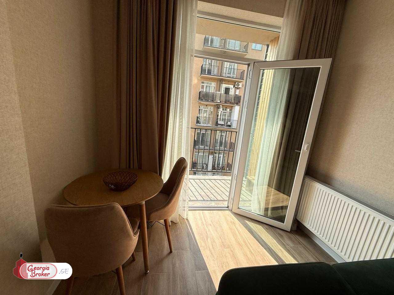 იყიდება ახალი გარემონტებული 3 ოთახიანი ბინა