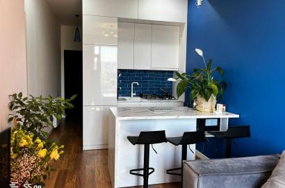 nearly repaired 2-room apartment for sale