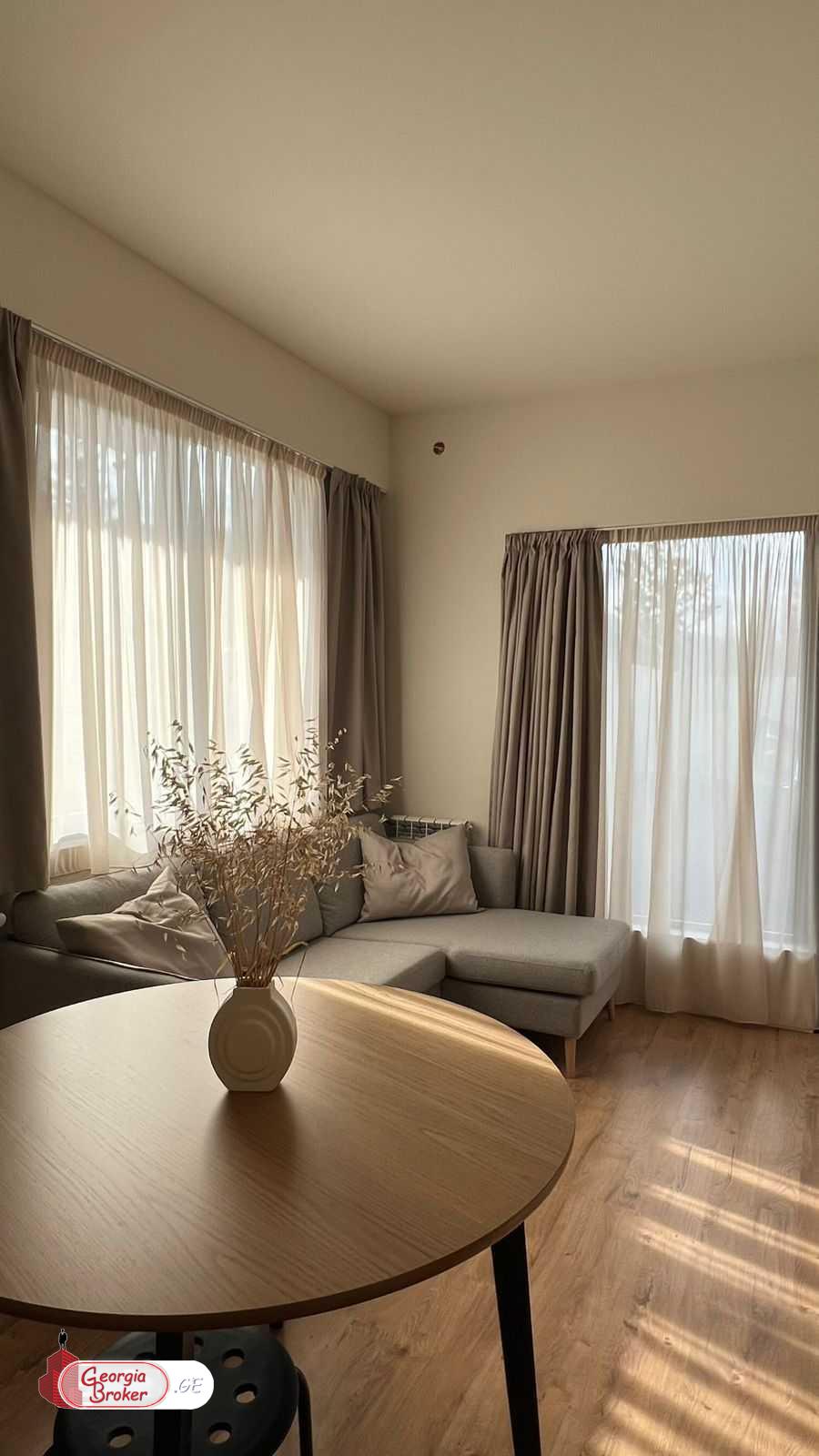 იყიდება ახალი გარემონტებული 2 ოთახიანი ბინა