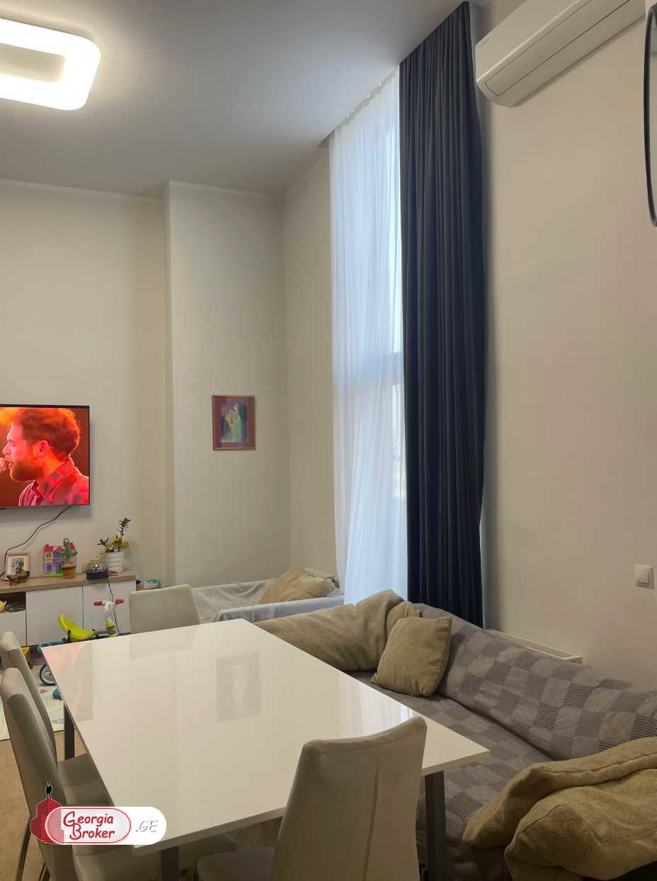 nearly repaired 3-room apartment for sale