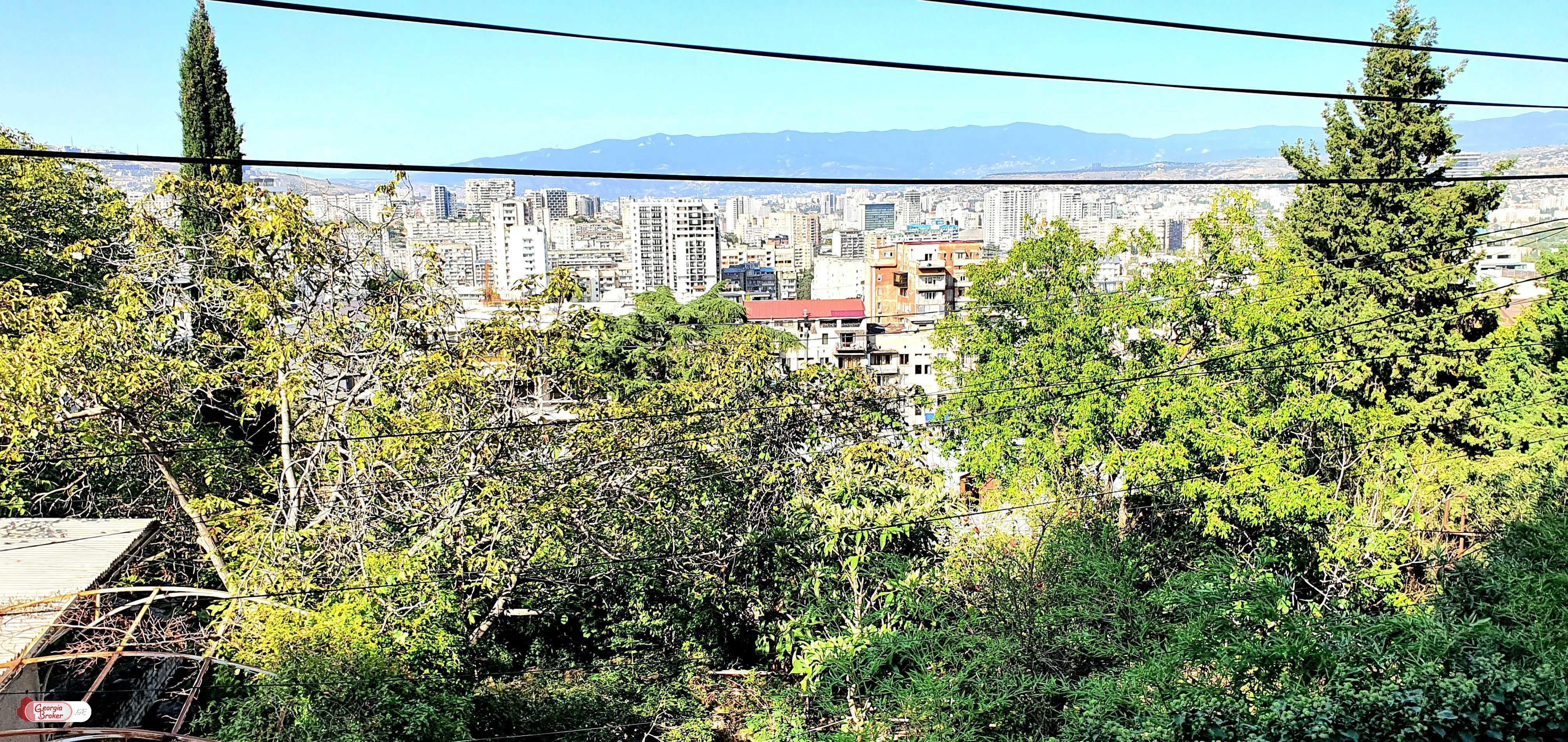 იყიდება ახალი გარემონტებული 3 ოთახიანი ბინა