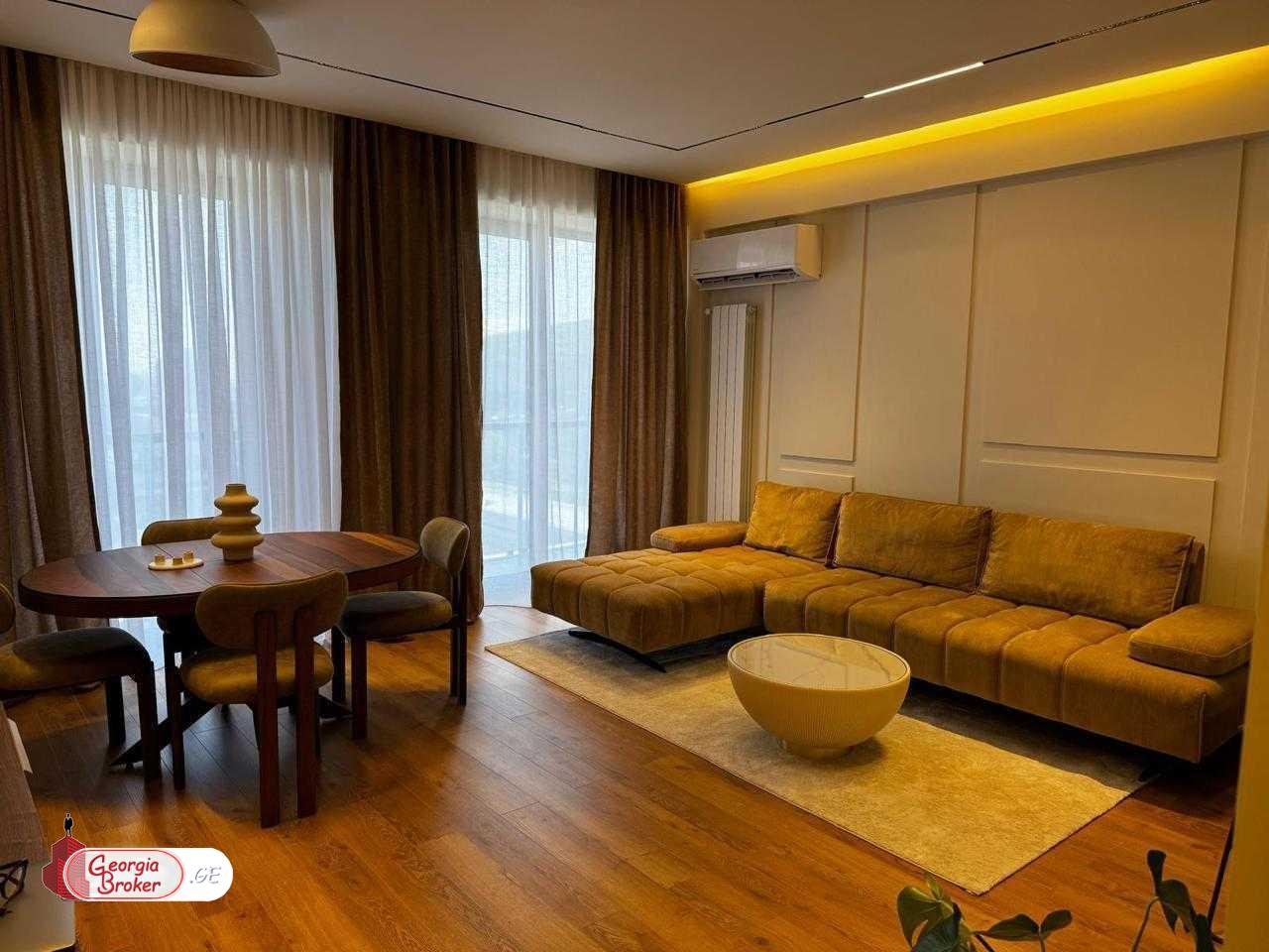 იყიდება ახალი გარემონტებული 2 ოთახიანი ბინა