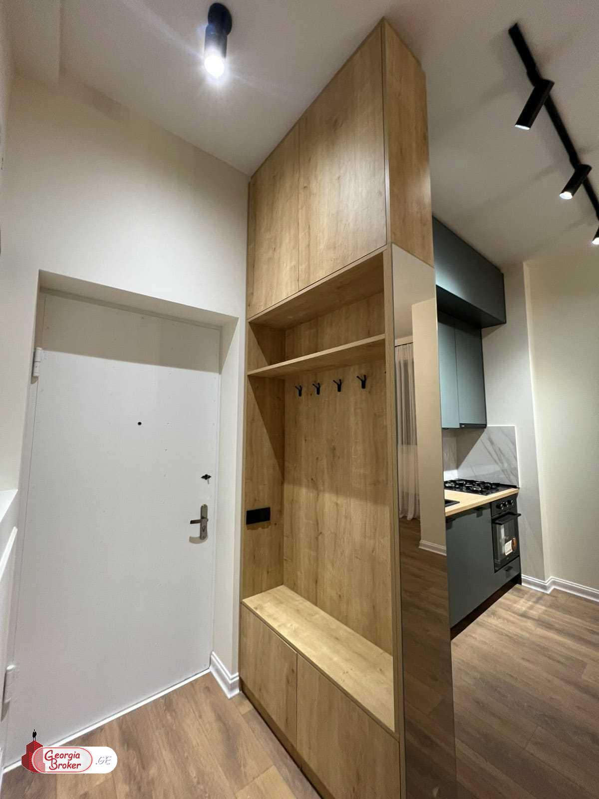 იყიდება ახალი გარემონტებული 3 ოთახიანი ბინა