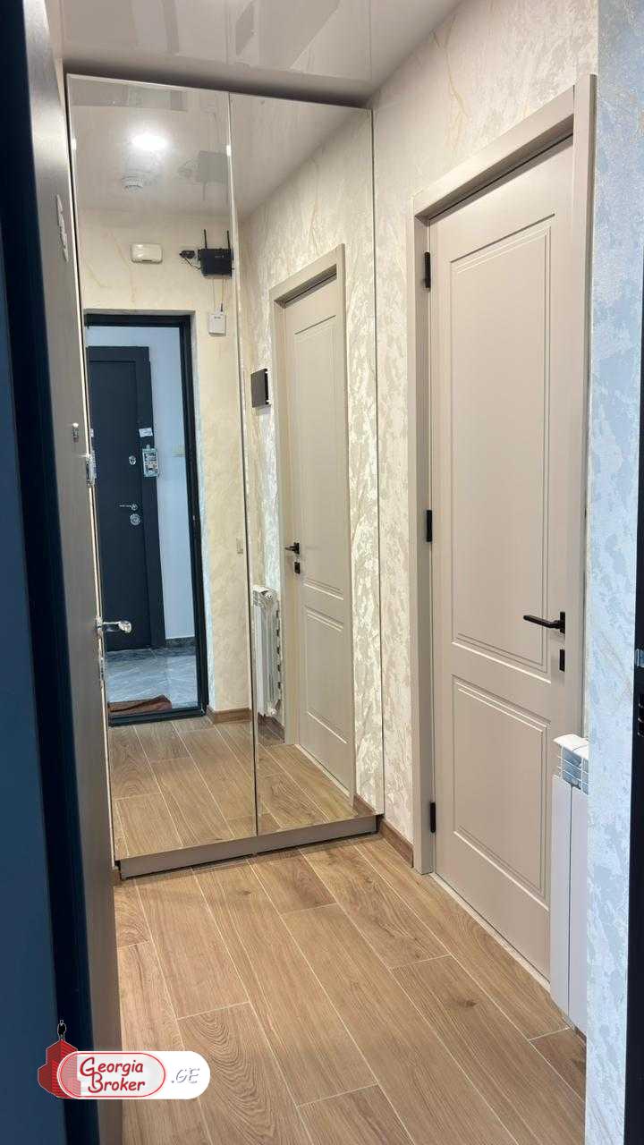 nearly repaired 2-room apartment for sale