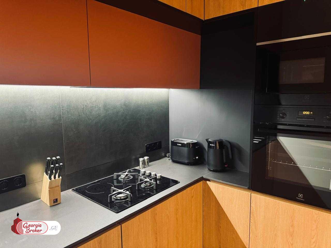 იყიდება ახალი გარემონტებული 2 ოთახიანი ბინა