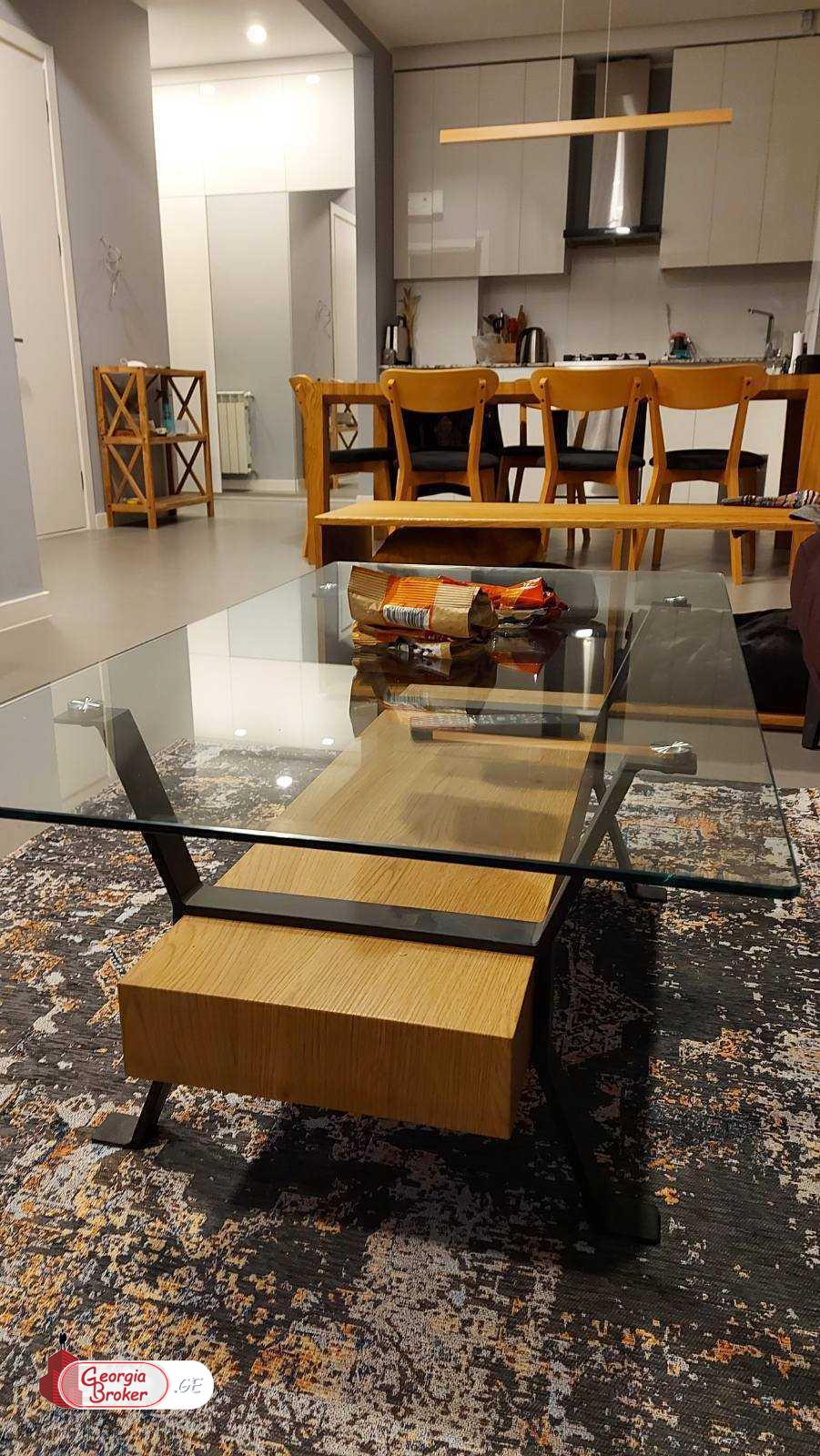 იყიდება ახალი გარემონტებული 2 ოთახიანი ბინა