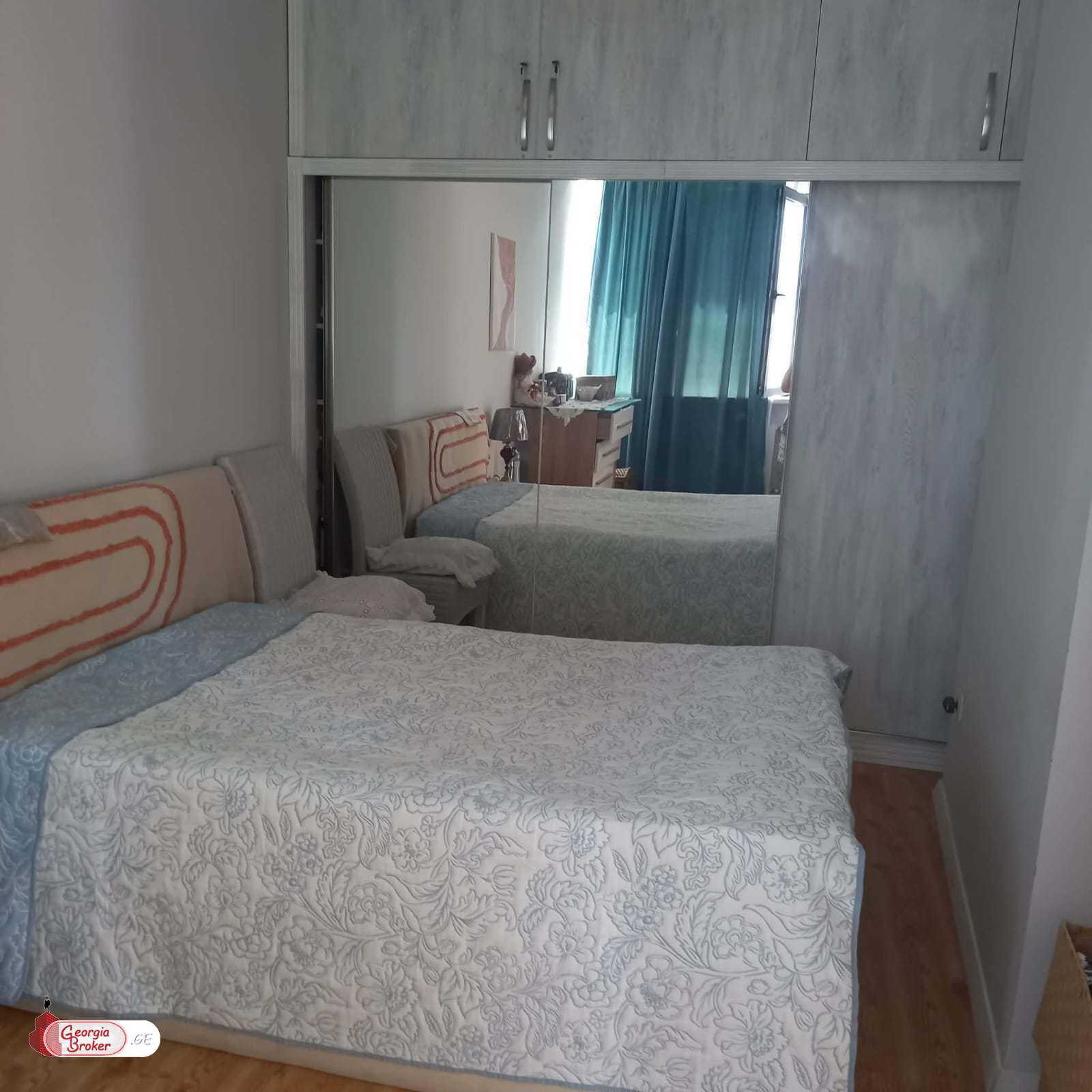 იყიდება ახალი გარემონტებული 2 ოთახიანი ბინა