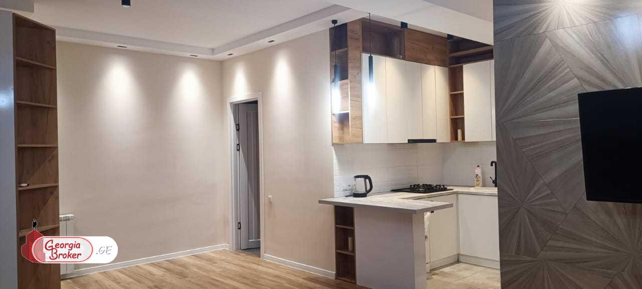 nearly repaired 2-room apartment for sale