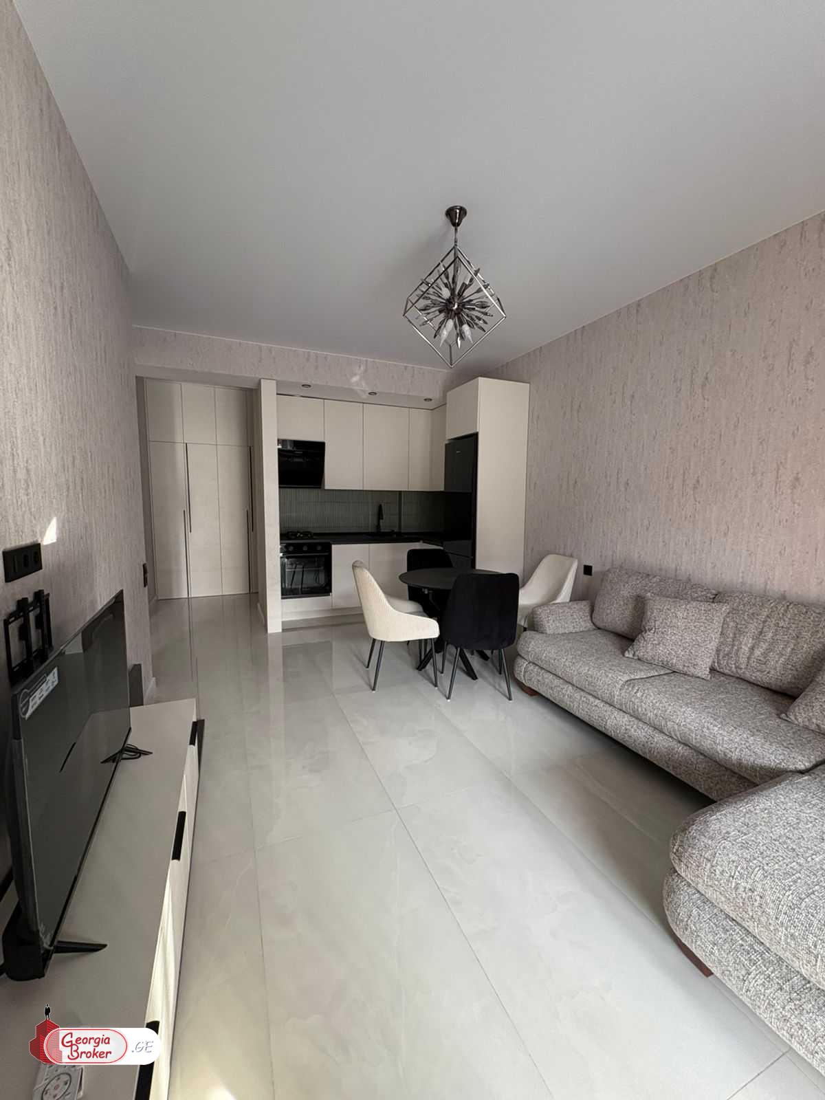 იყიდება ახალი გარემონტებული 2 ოთახიანი ბინა