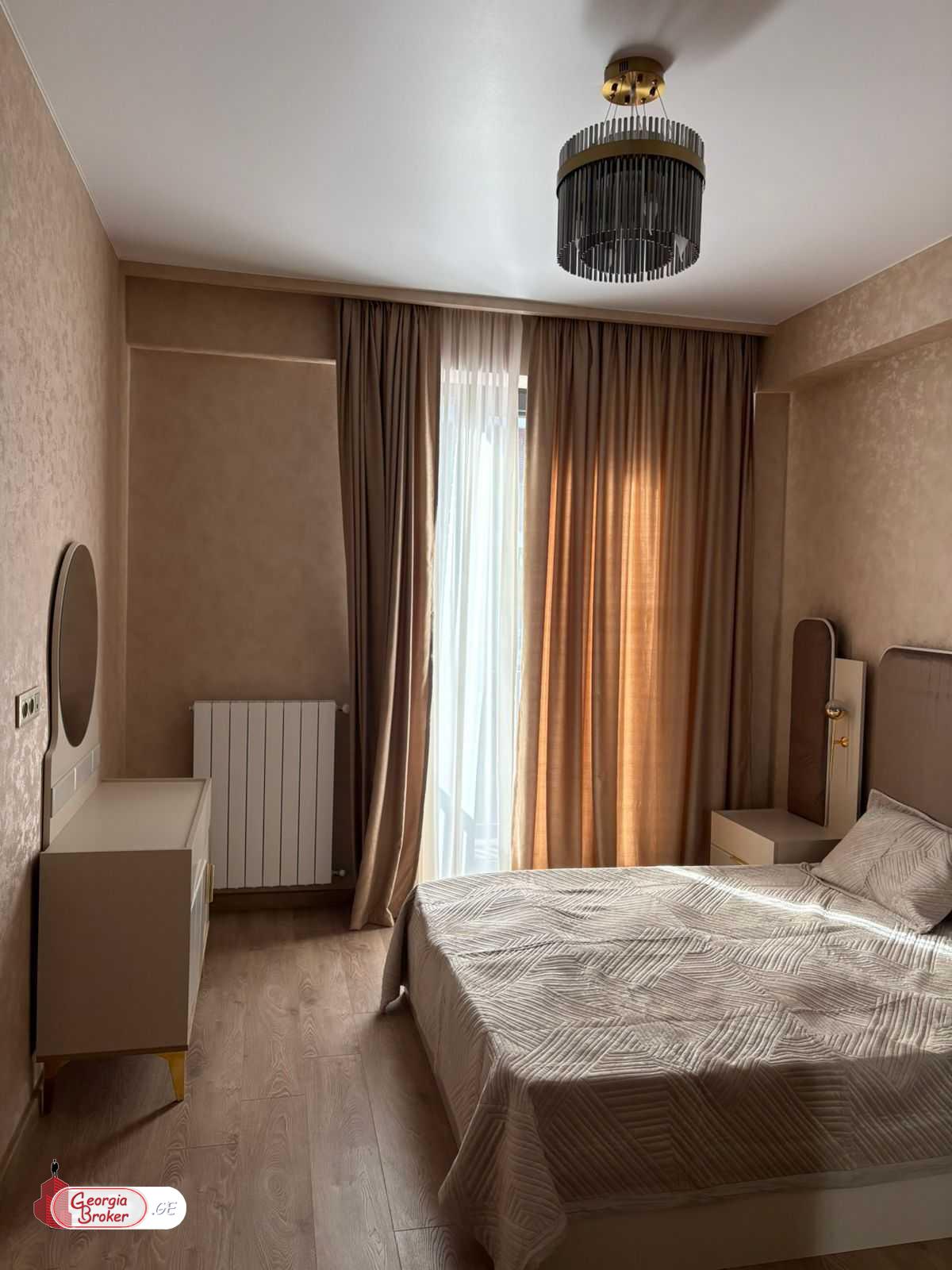 იყიდება ახალი გარემონტებული 2 ოთახიანი ბინა