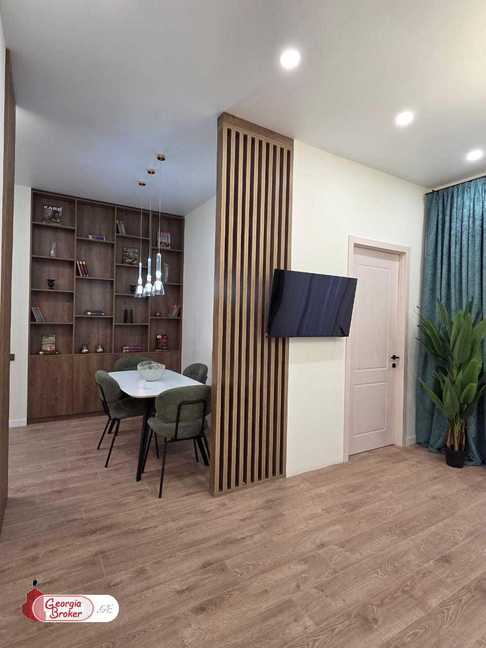 იყიდება ახალი გარემონტებული 2 ოთახიანი ბინა