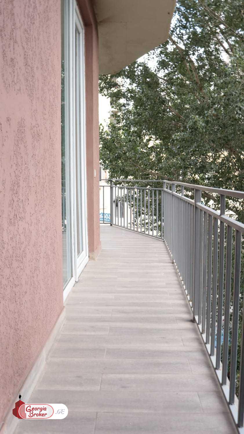 იყიდება ახალი გარემონტებული 3 ოთახიანი ბინა