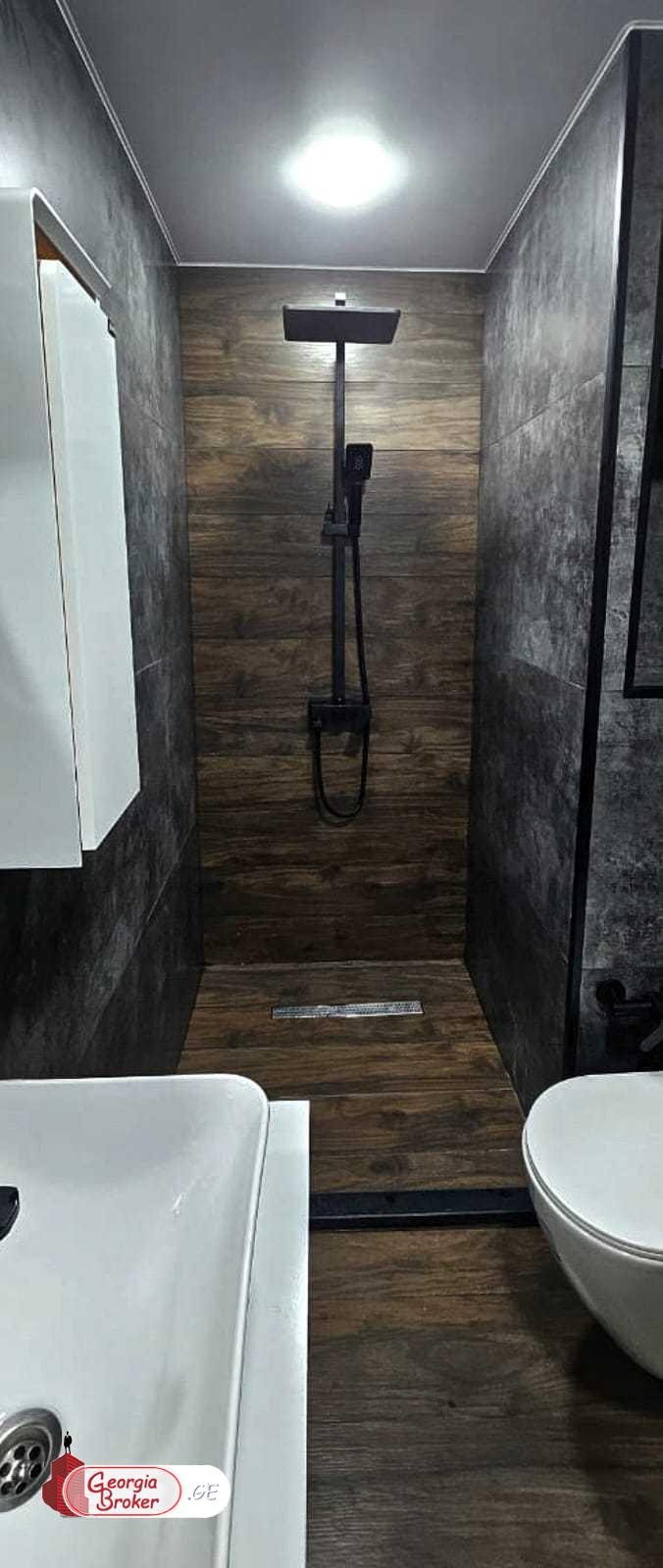 nearly repaired 3-room apartment for sale