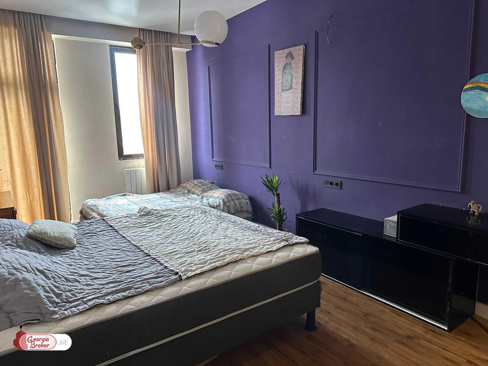 იყიდება ახალი გარემონტებული 4 ოთახიანი ბინა