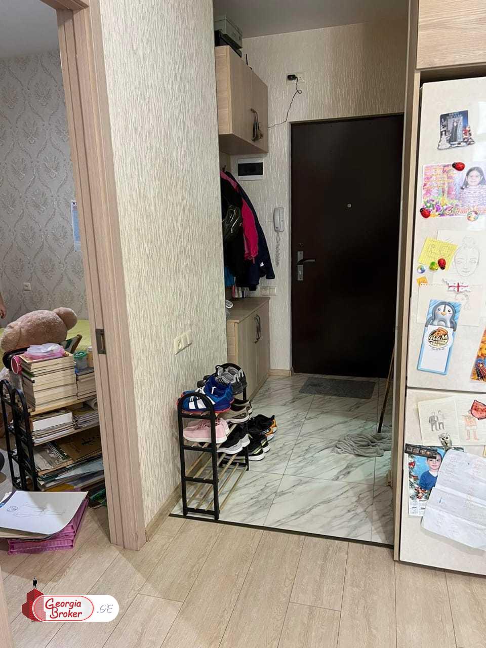 nearly repaired 3-room apartment for sale