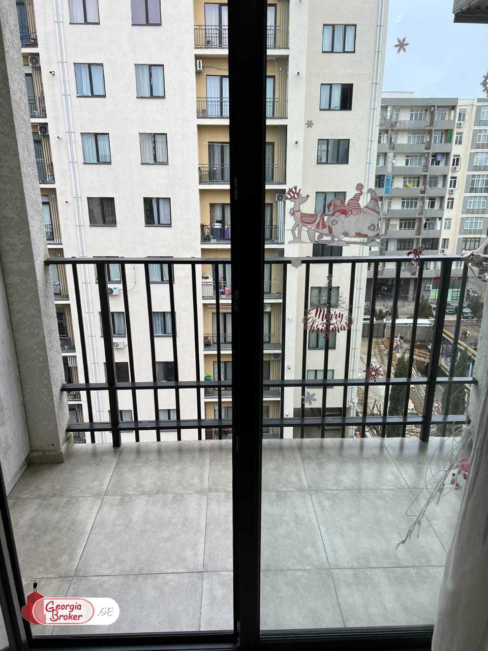 nearly repaired 3-room apartment for sale