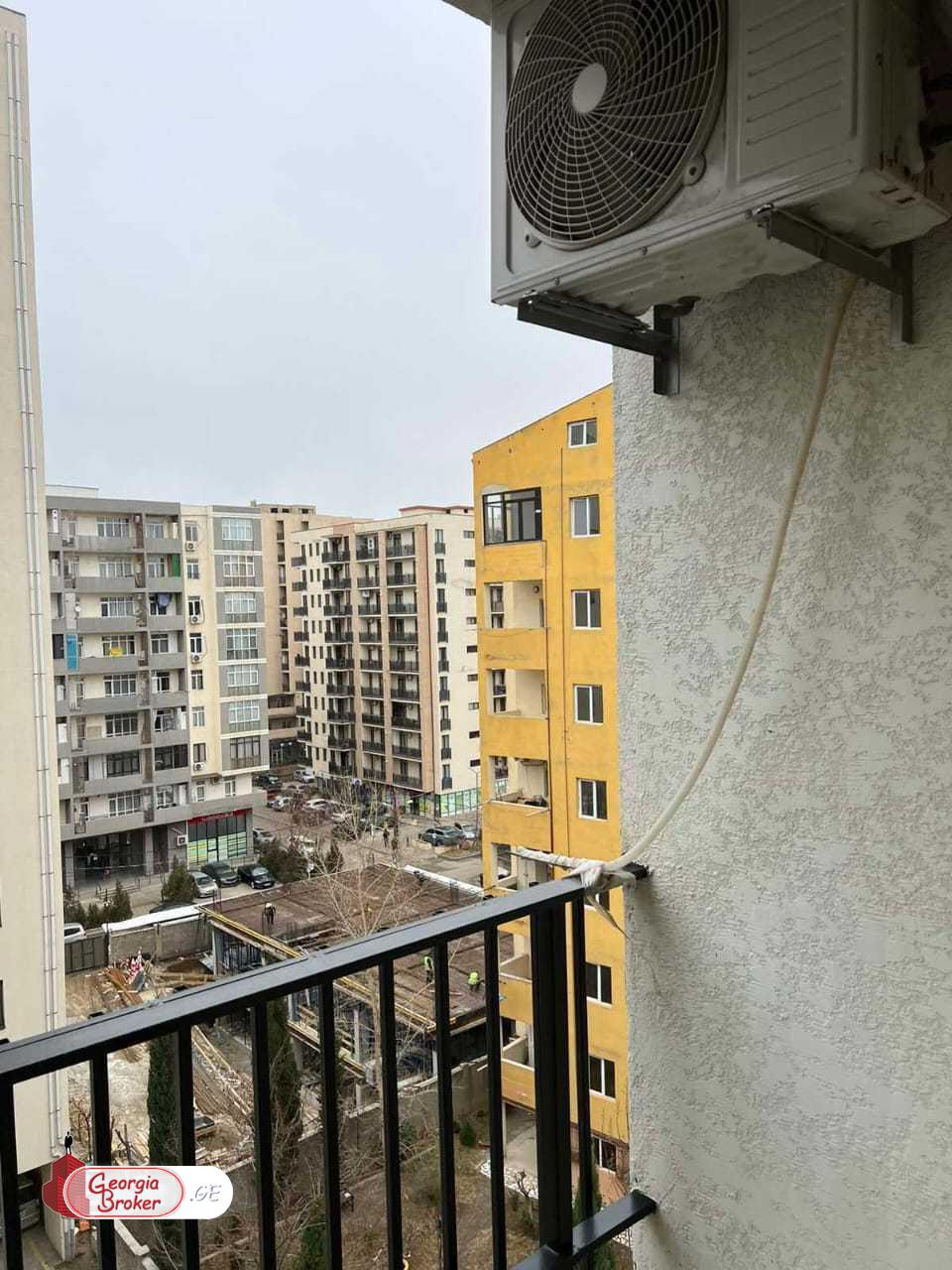 nearly repaired 3-room apartment for sale