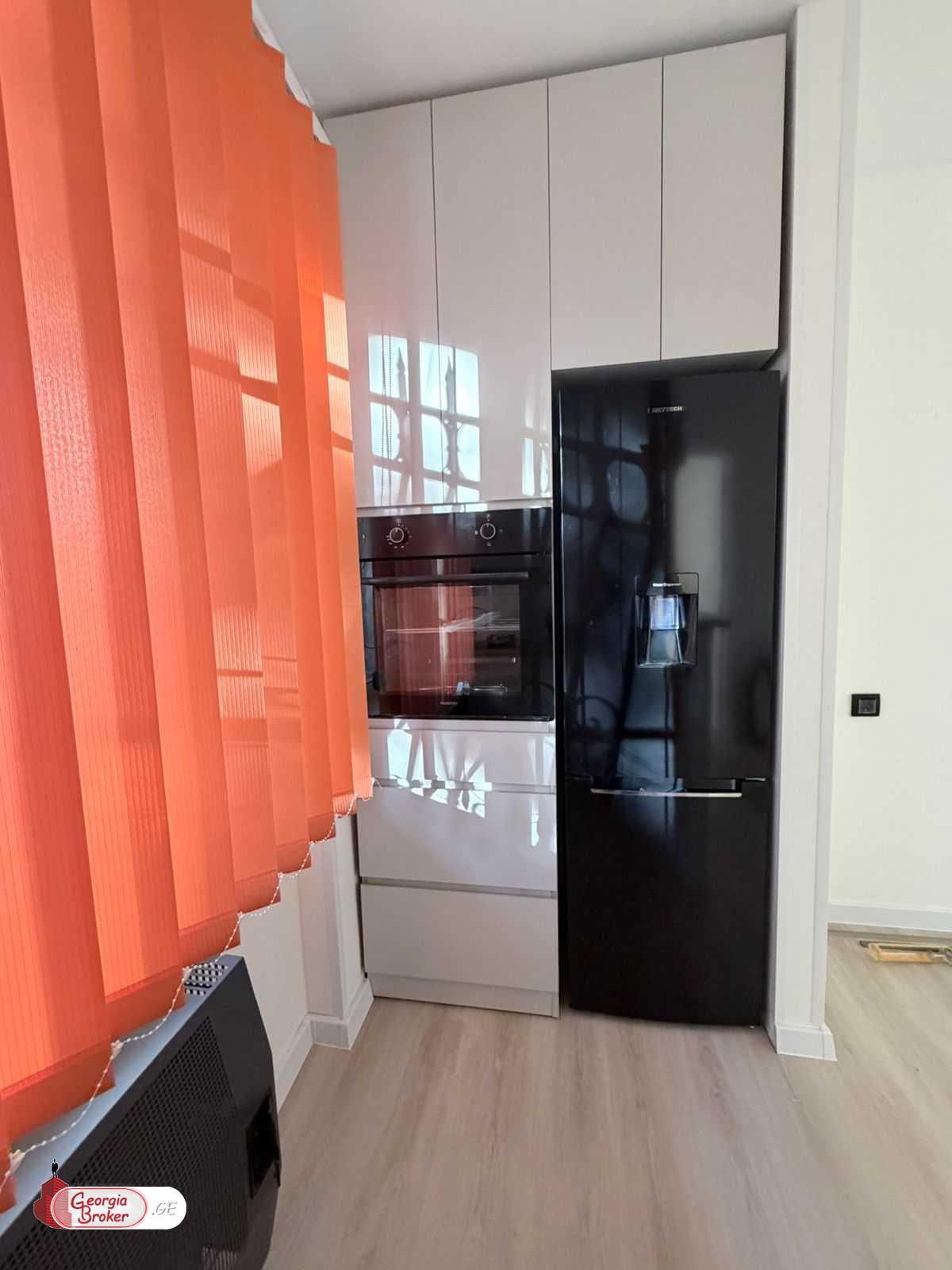 продается квартира с новым ремонтом 2-комнаты