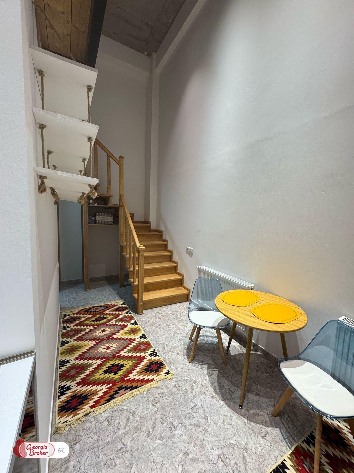 იყიდება ახალი გარემონტებული 2 ოთახიანი ბინა