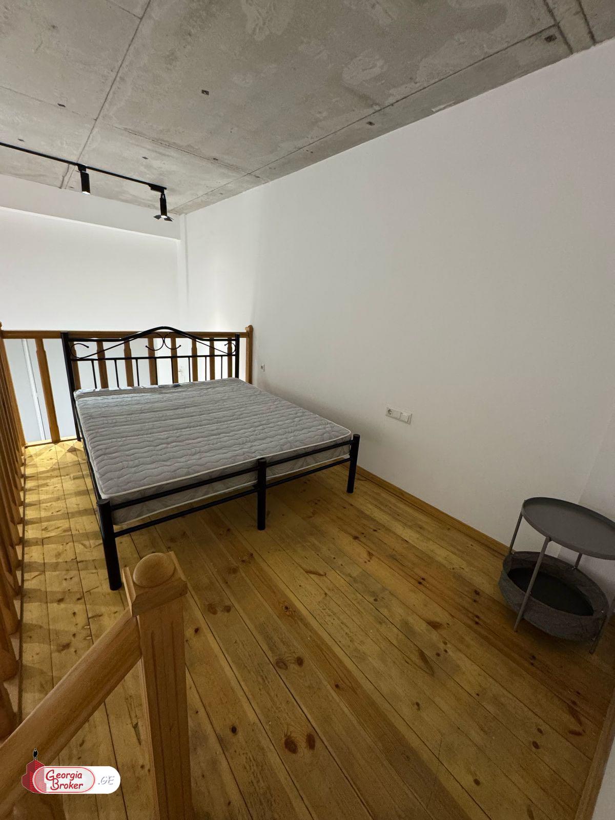 იყიდება ახალი გარემონტებული 2 ოთახიანი ბინა