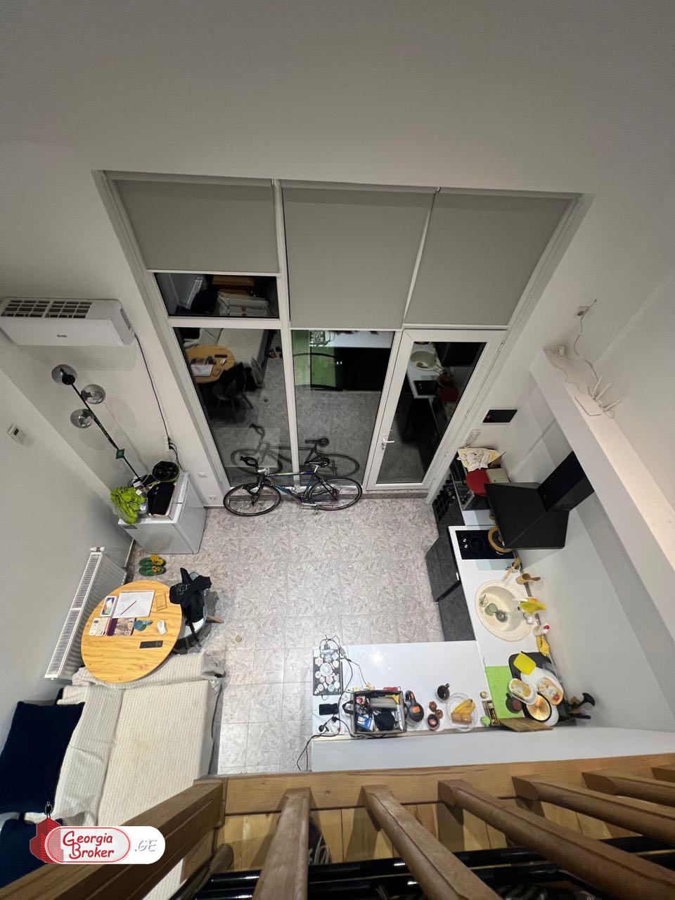 იყიდება ახალი გარემონტებული 2 ოთახიანი ბინა