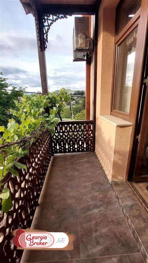 nearly repaired 5-room house for rent