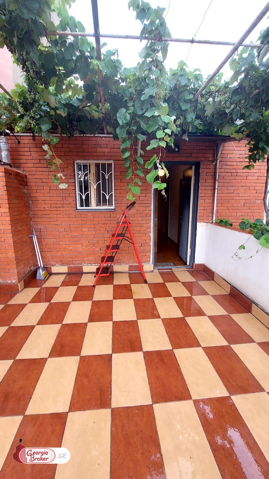 в аренду офис с новым ремонтом 7-комнат