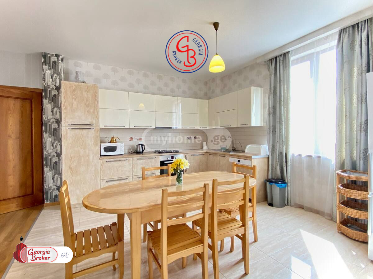 იყიდება ახალი გარემონტებული საოფისე ფართი