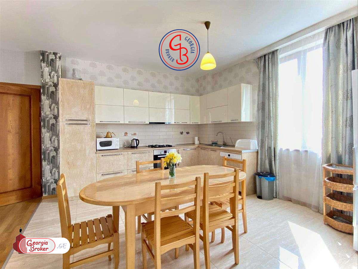 იყიდება ახალი გარემონტებული 15 ნომრიანი სასტუმრო