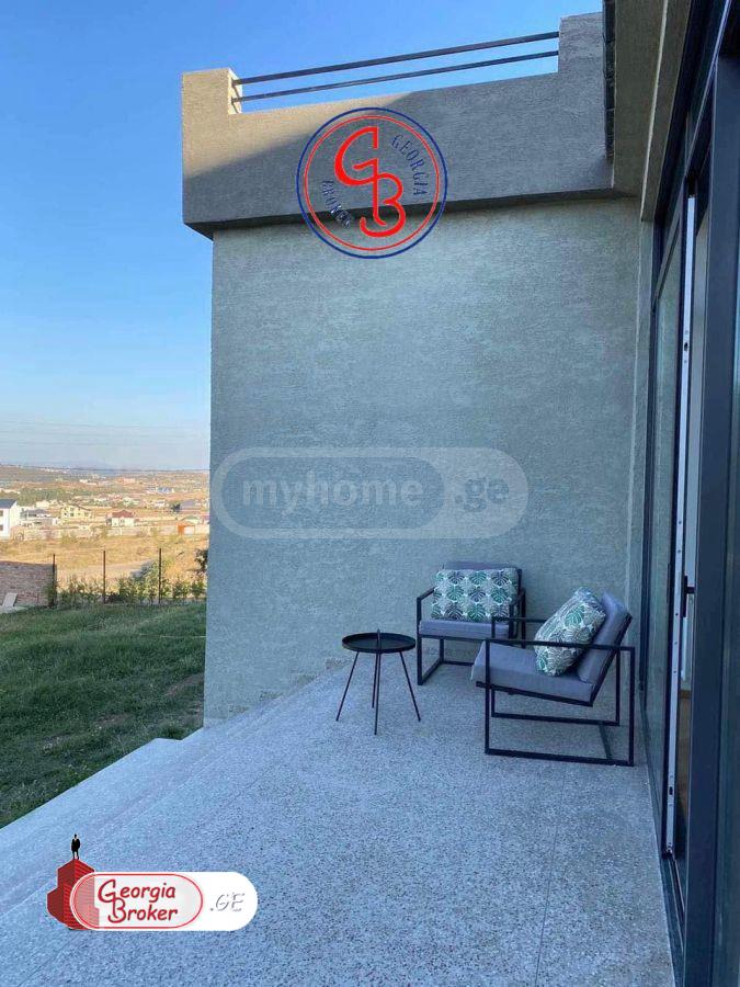 в аренду дом с новым ремонтом 5-комнат