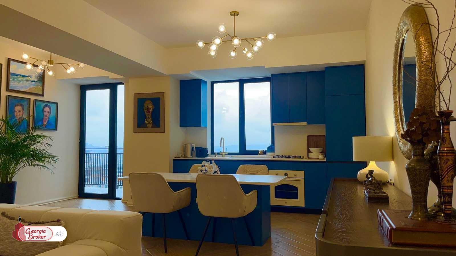 იყიდება ახალი გარემონტებული 3 ოთახიანი ბინა  ვაკეში