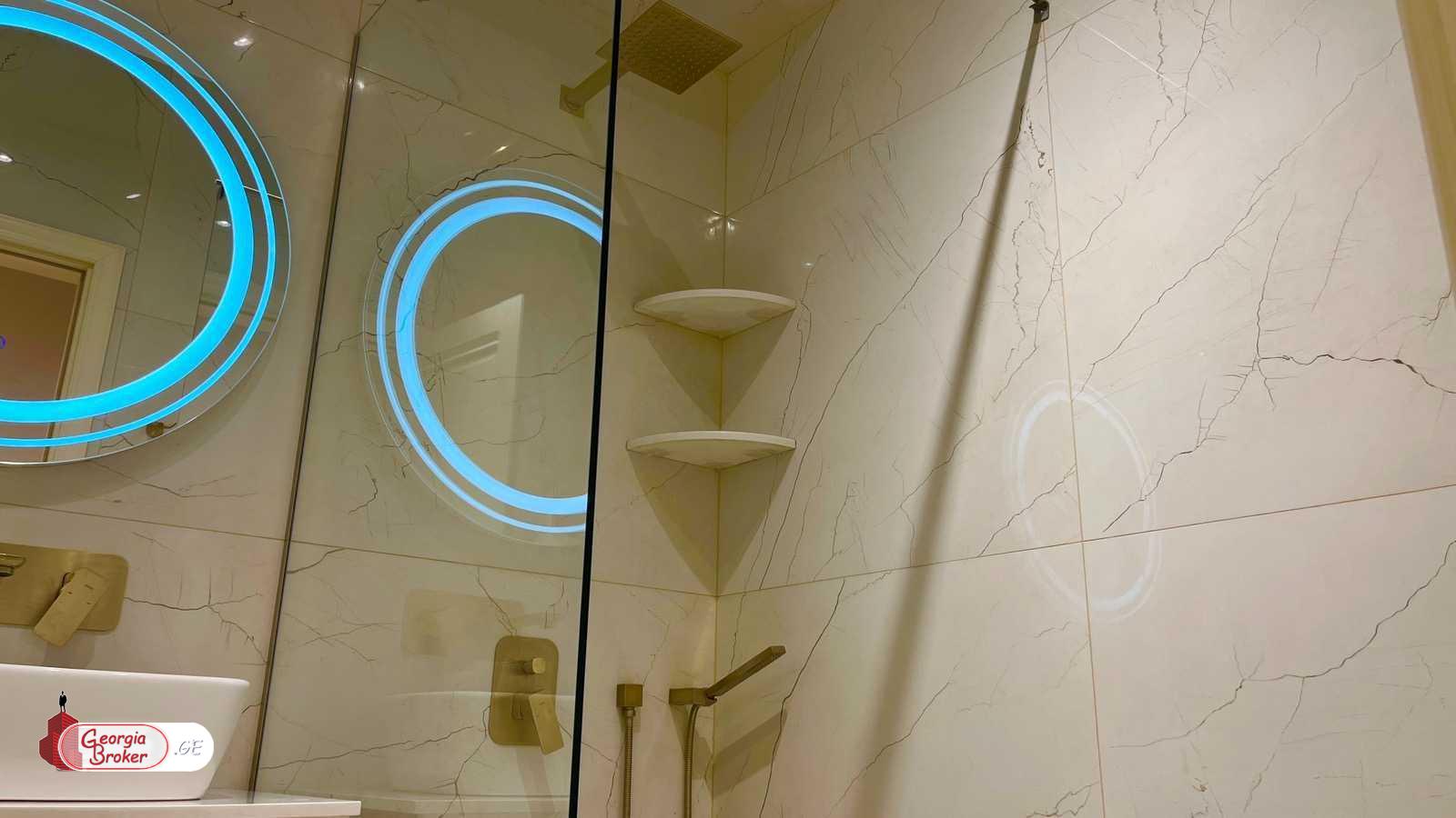 იყიდება ახალი გარემონტებული 3 ოთახიანი ბინა  ვაკეში