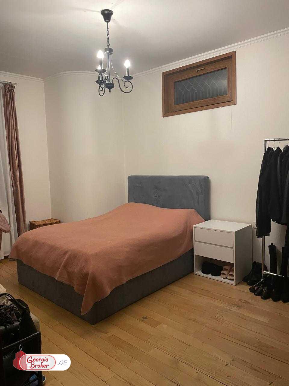 в аренду дом с новым ремонтом 6-комнат