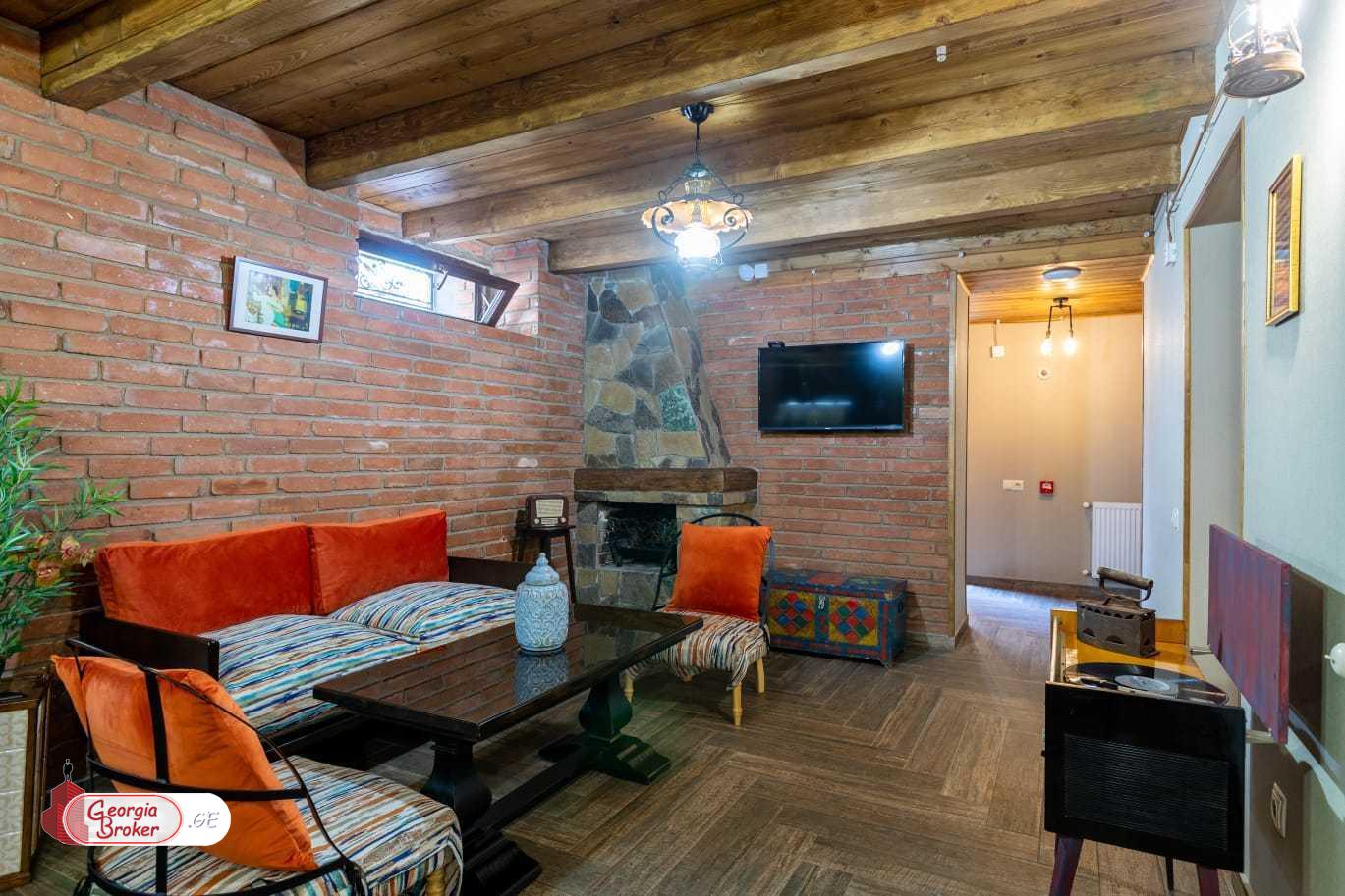 ქირავდება ახალი გარემონტებული 6 ოთახიანი სახლი მთაწმინდაზე