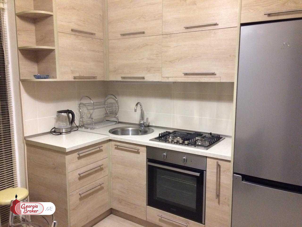 nearly repaired 3-room apartment for rent