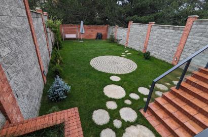 ქირავდება ახალი გარემონტებული 6 ოთახიანი სახლი ლისის ტბის სიახლოვეს