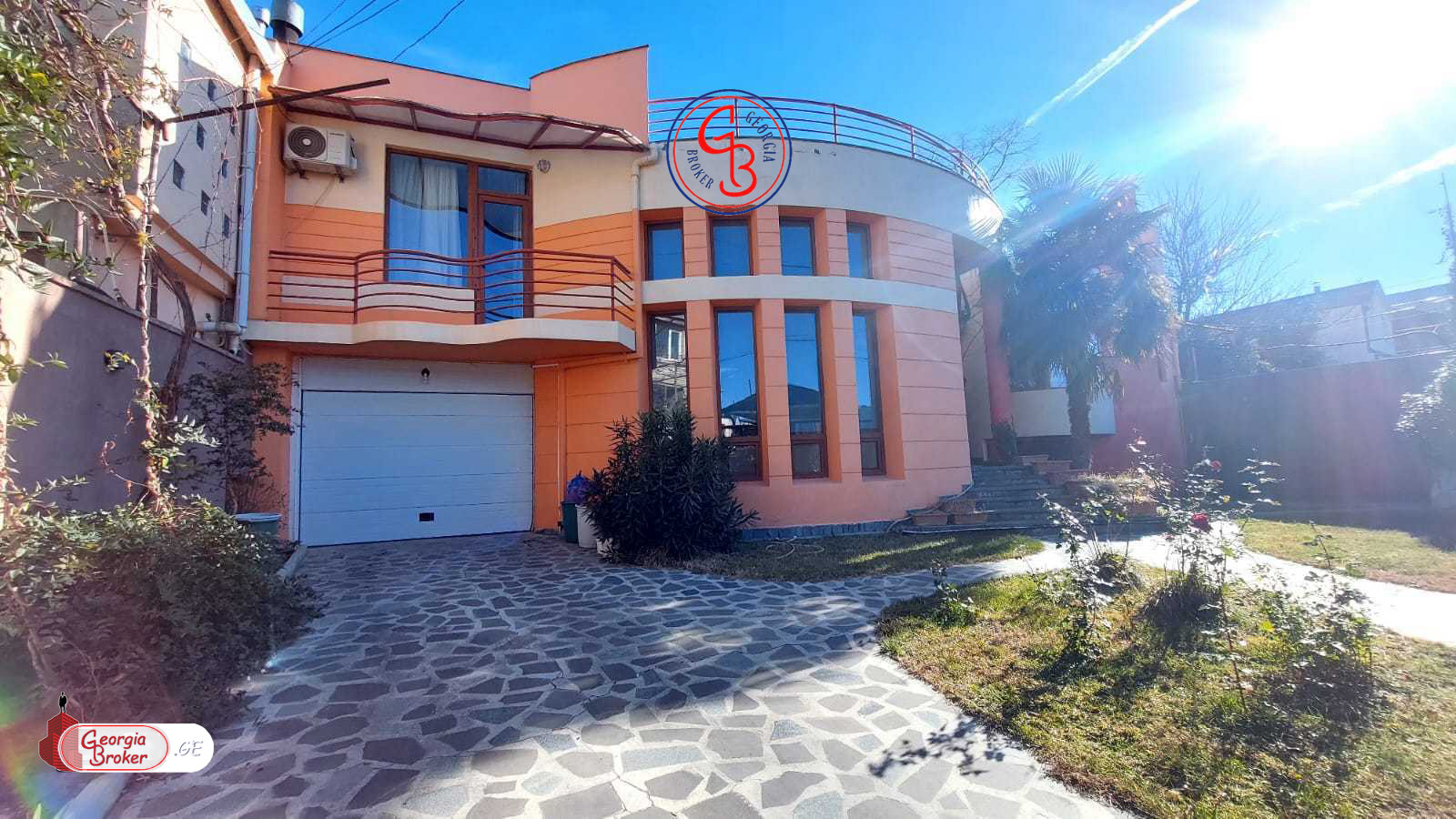 nearly repaired 11-room hotel for sale