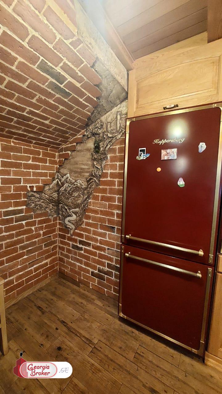 ქირავდება ახალი გარემონტებული 10 ოთახიანი სახლი ლოტკინზე