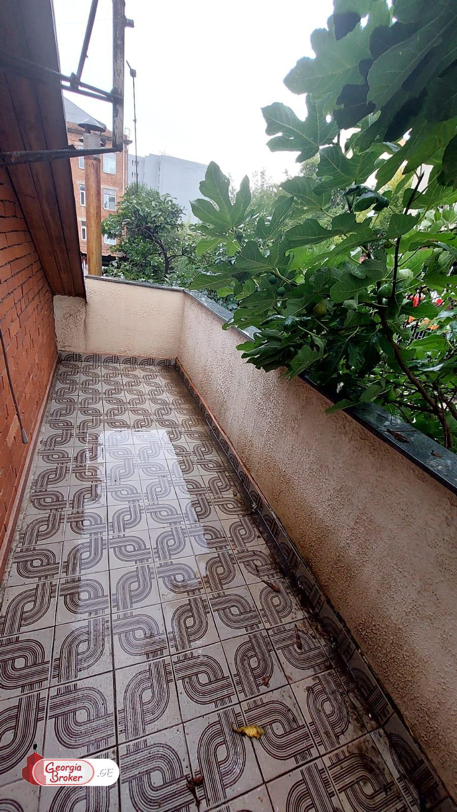 в аренду дом с новым ремонтом 7-комнат