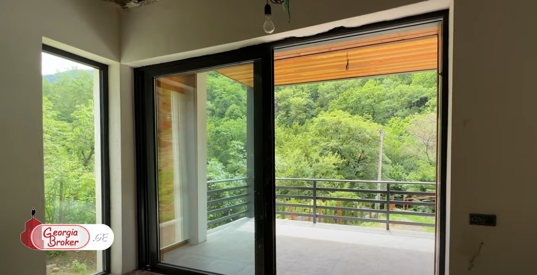 new build 8-room house for sale