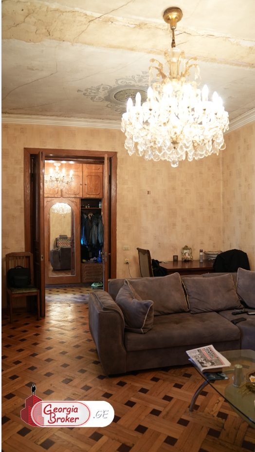 without repair 7-room house for sale