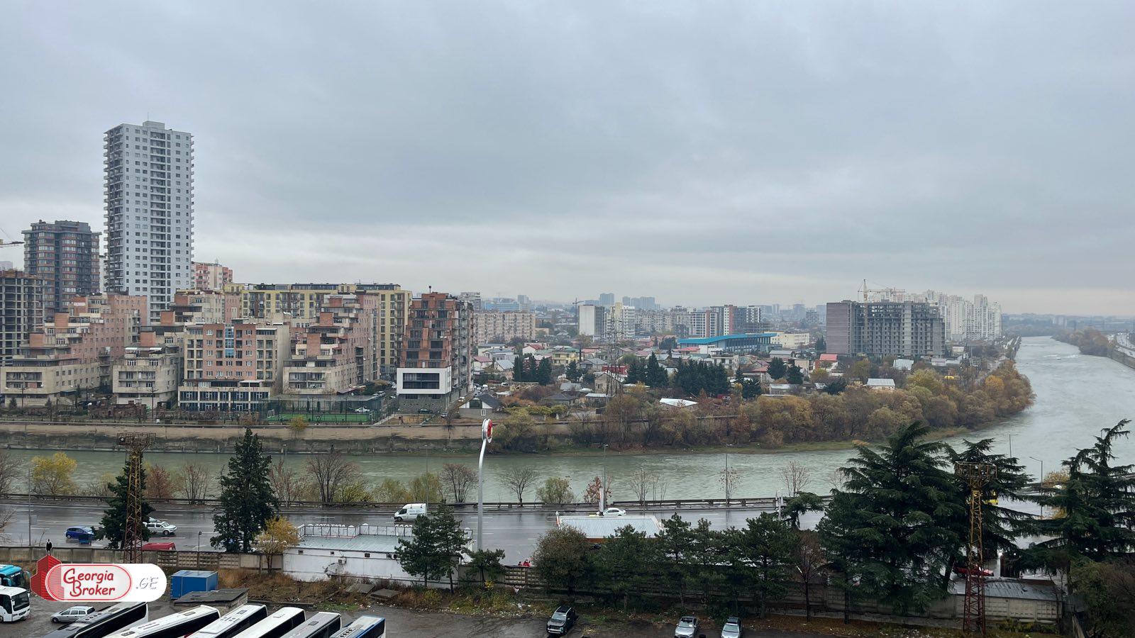 nearly repaired 2-room apartment for sale