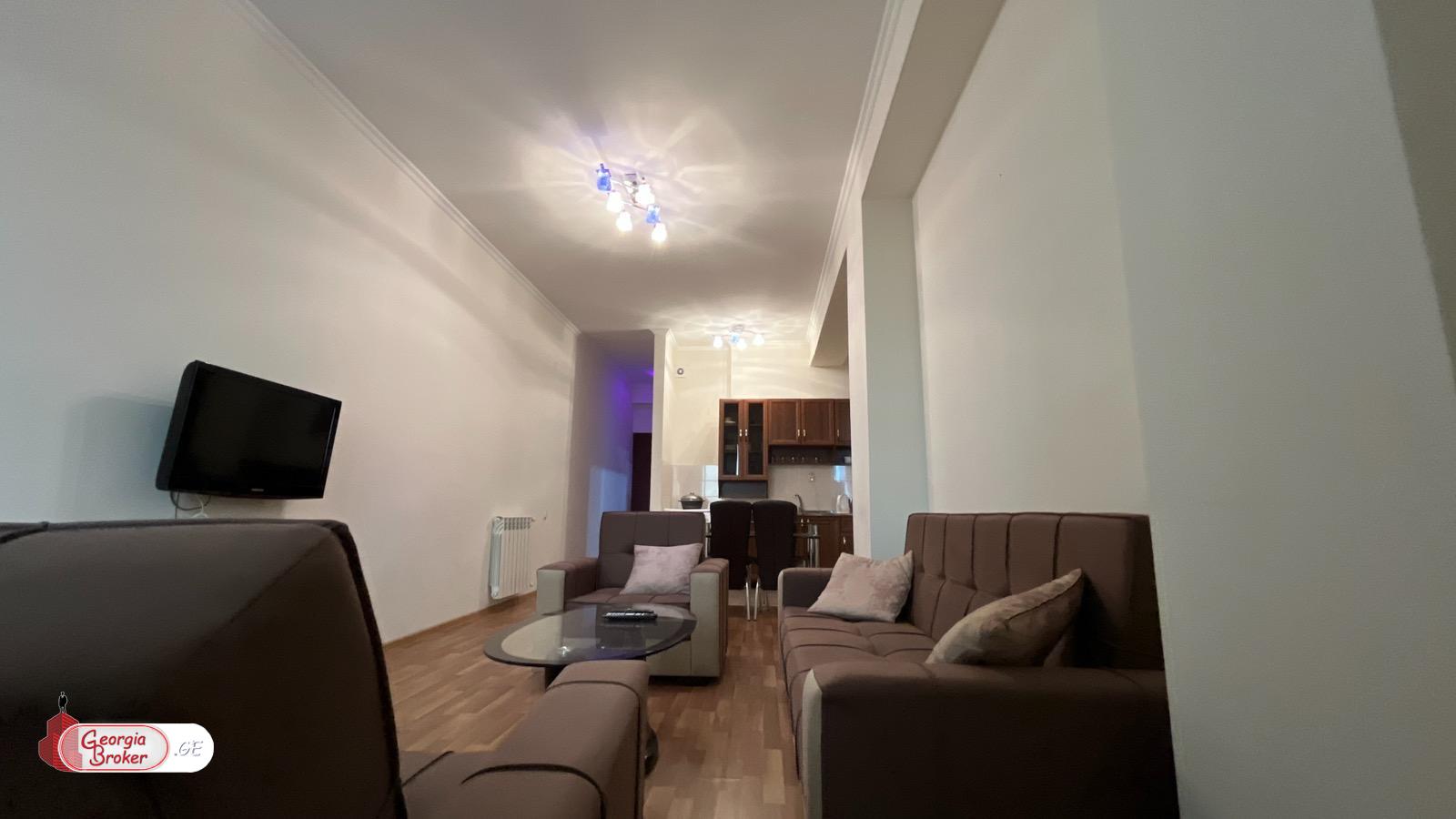 nearly repaired 2-room apartment for sale