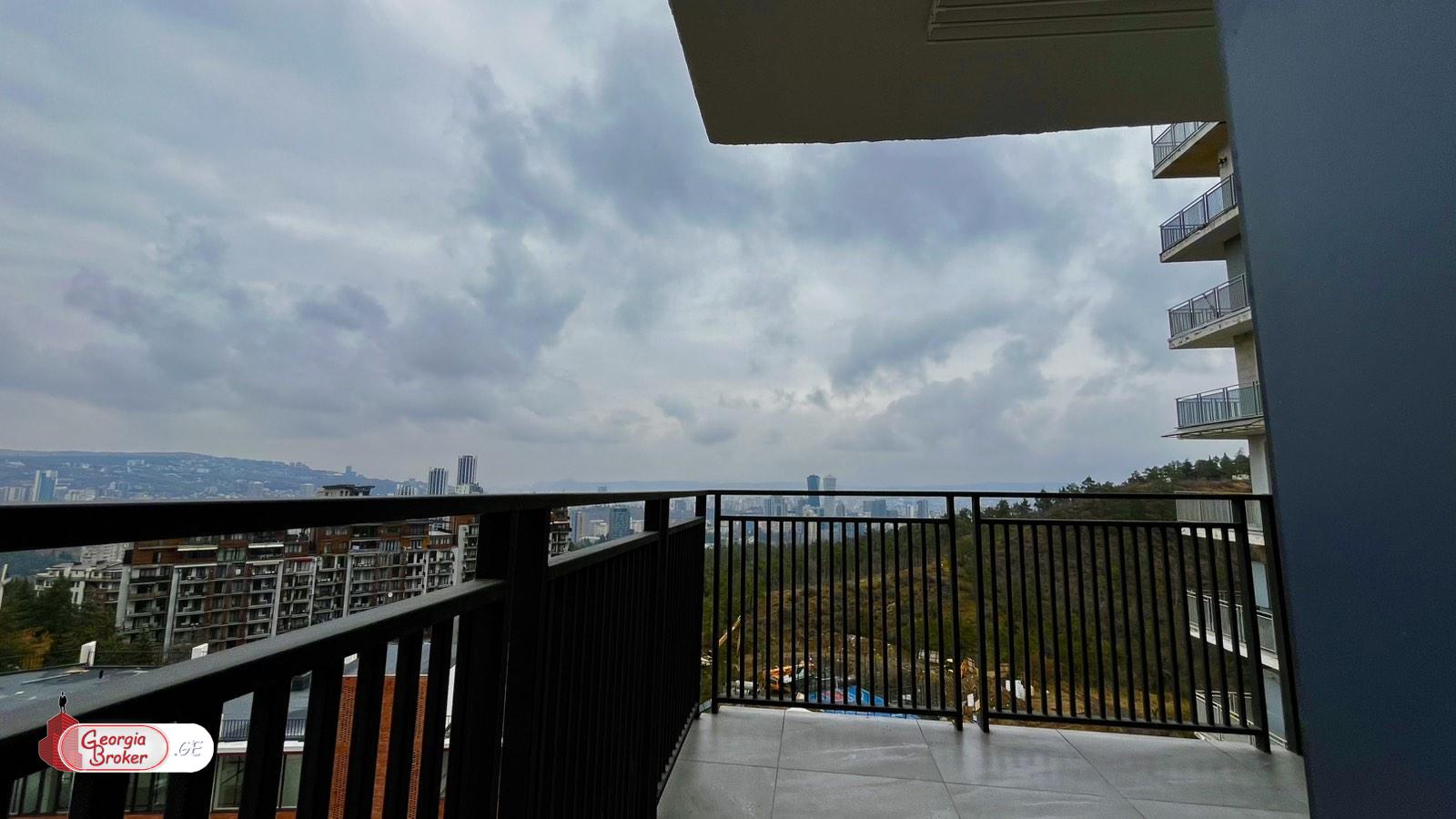 იყიდება ახალი გარემონტებული 3 ოთახიანი ბინა  ვაკეში