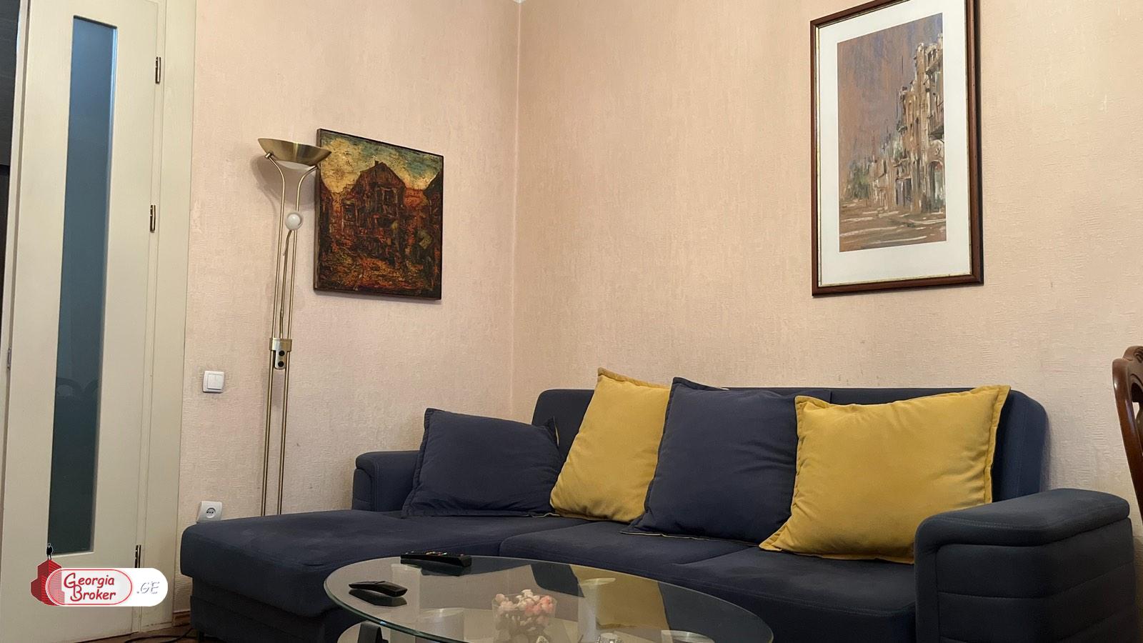 nearly repaired 4-room apartment for sale