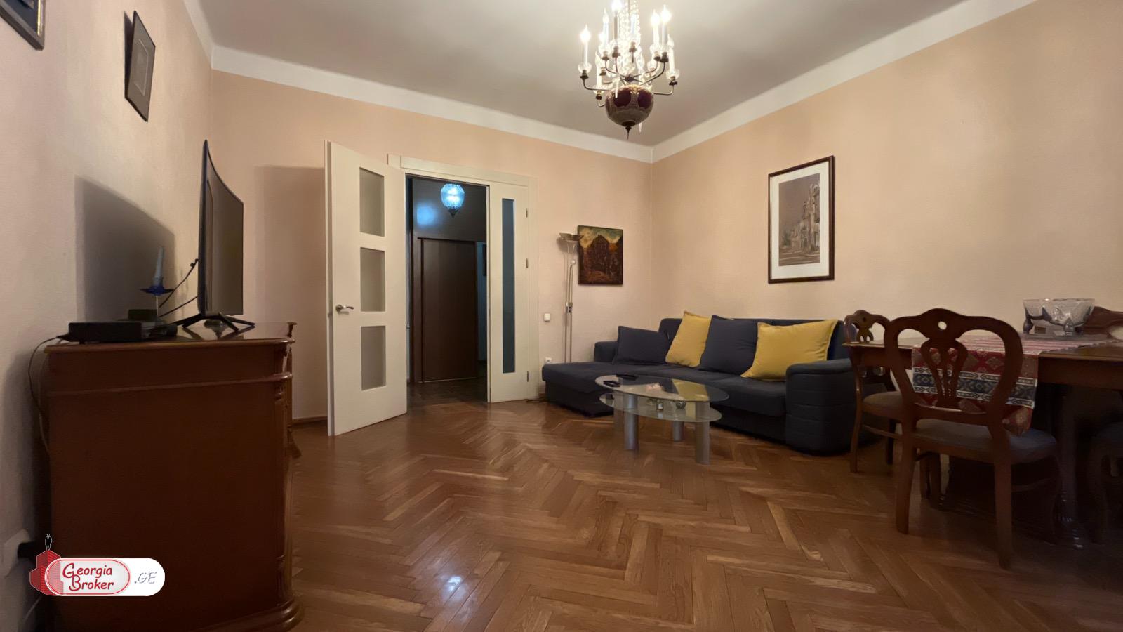 nearly repaired 4-room apartment for sale