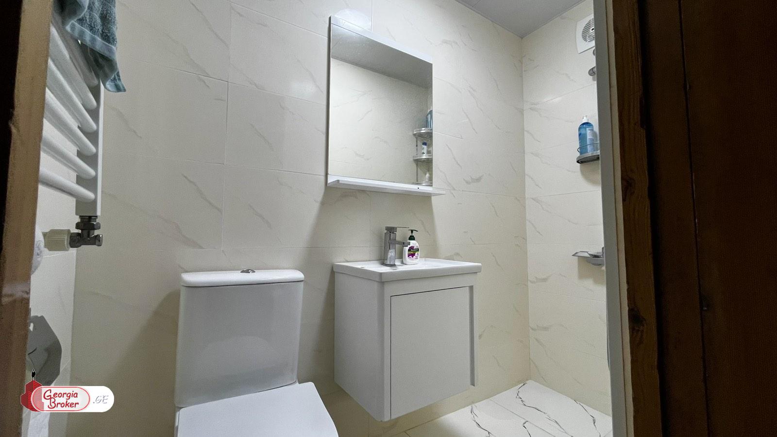 იყიდება ახალი გარემონტებული 7 ოთახიანი  აგარაკი მცხეთაში