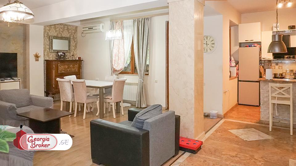 nearly repaired 4-room apartment for sale