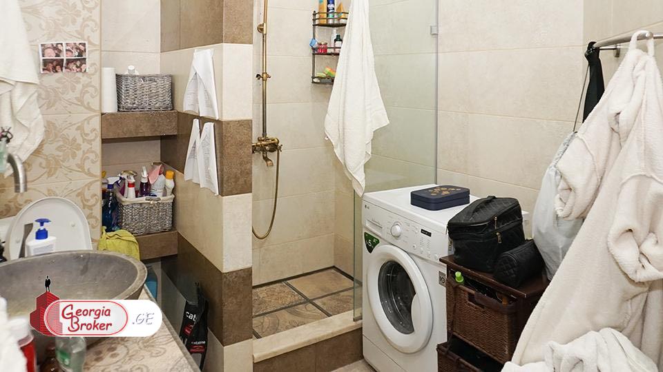 nearly repaired 4-room apartment for sale