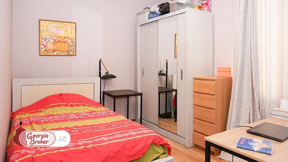 nearly repaired 4-room apartment for sale